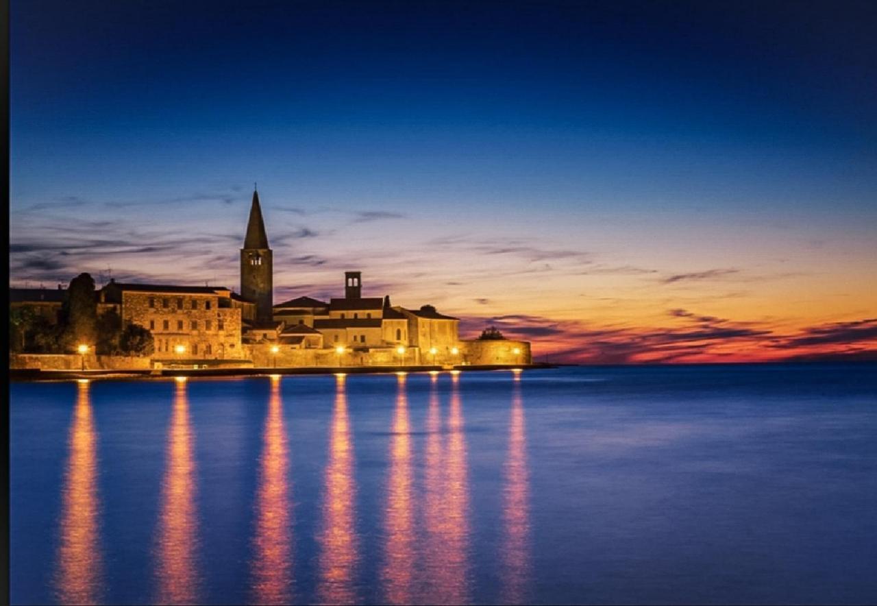 Home Away From Home Porec Exterior photo